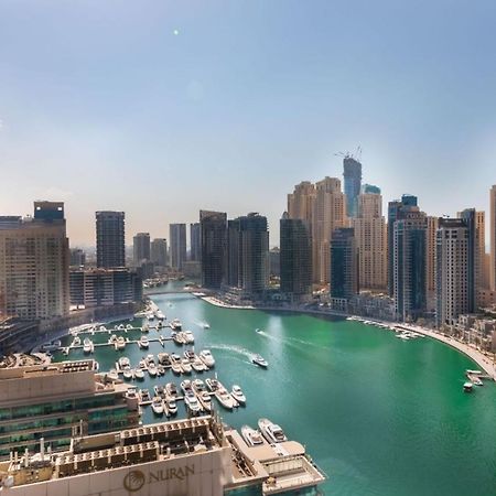 Maison Privee - Big, Bright, Luxury Marina Views Apt Next To Beach دبي المظهر الخارجي الصورة