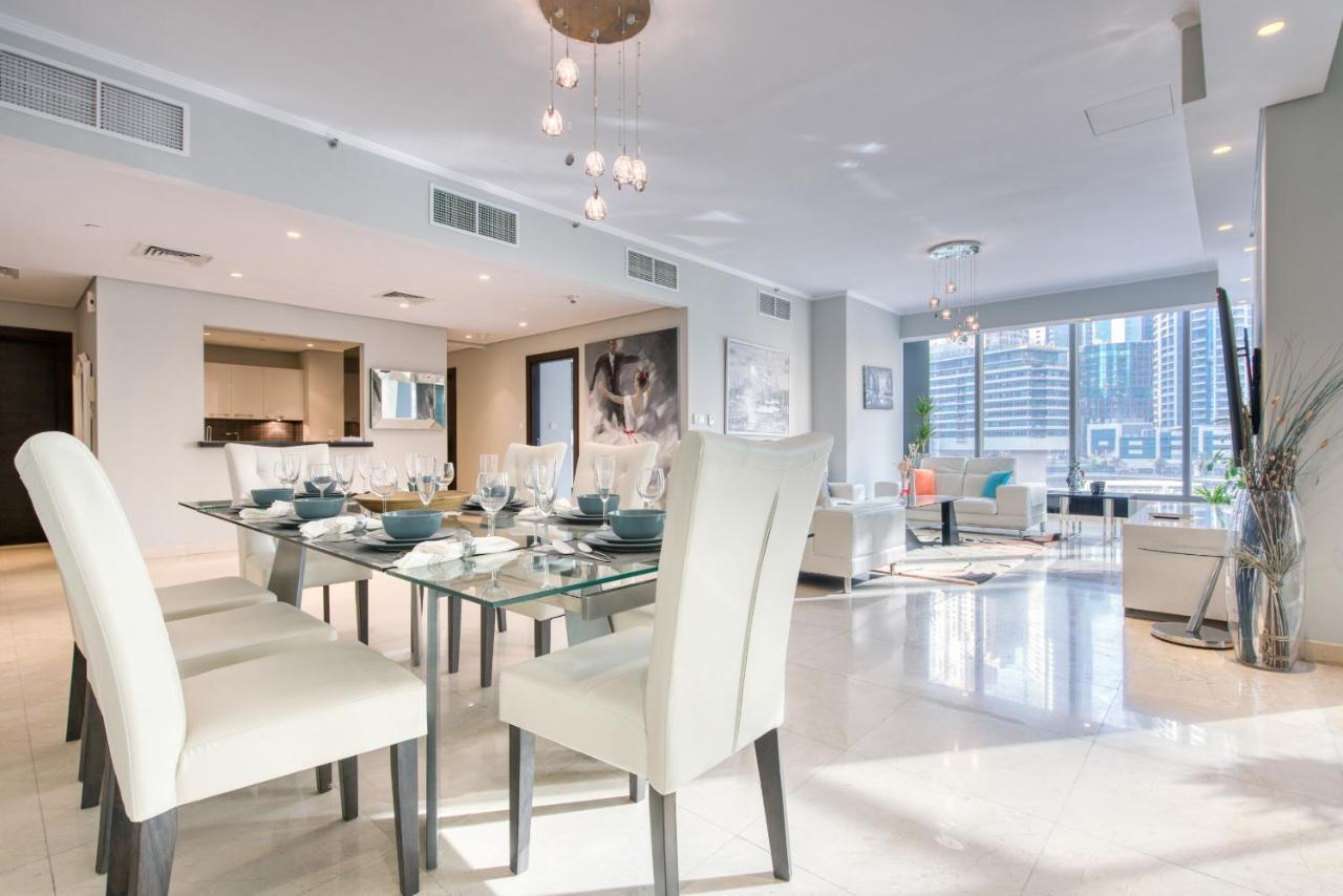 Maison Privee - Big, Bright, Luxury Marina Views Apt Next To Beach دبي المظهر الخارجي الصورة