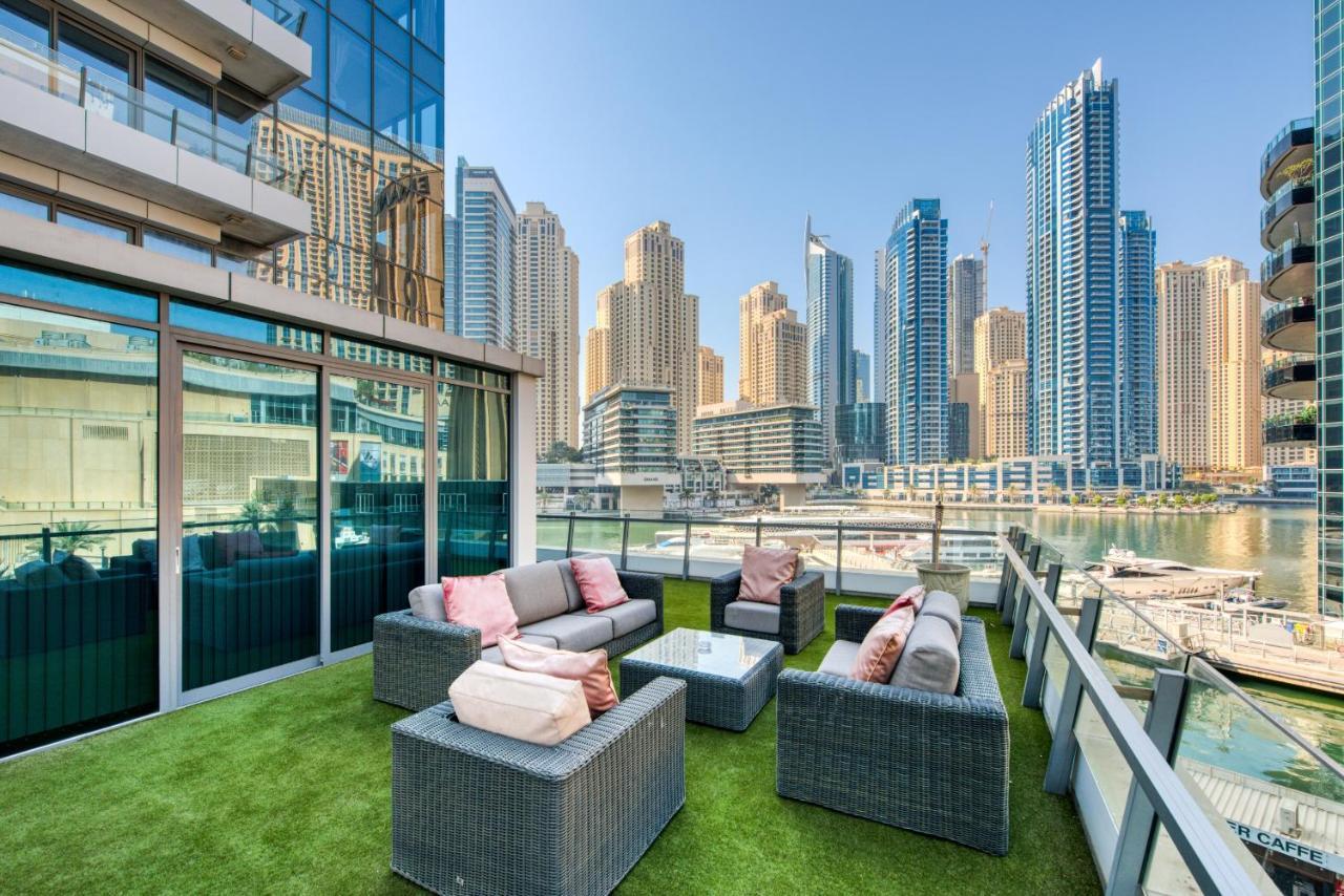 Maison Privee - Big, Bright, Luxury Marina Views Apt Next To Beach دبي المظهر الخارجي الصورة