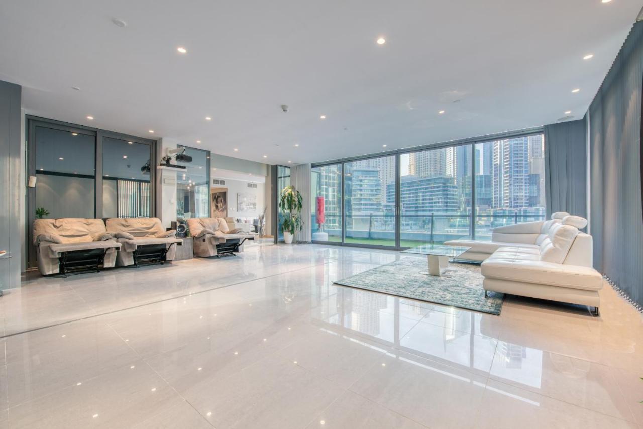 Maison Privee - Big, Bright, Luxury Marina Views Apt Next To Beach دبي المظهر الخارجي الصورة