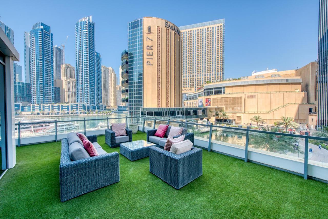 Maison Privee - Big, Bright, Luxury Marina Views Apt Next To Beach دبي المظهر الخارجي الصورة