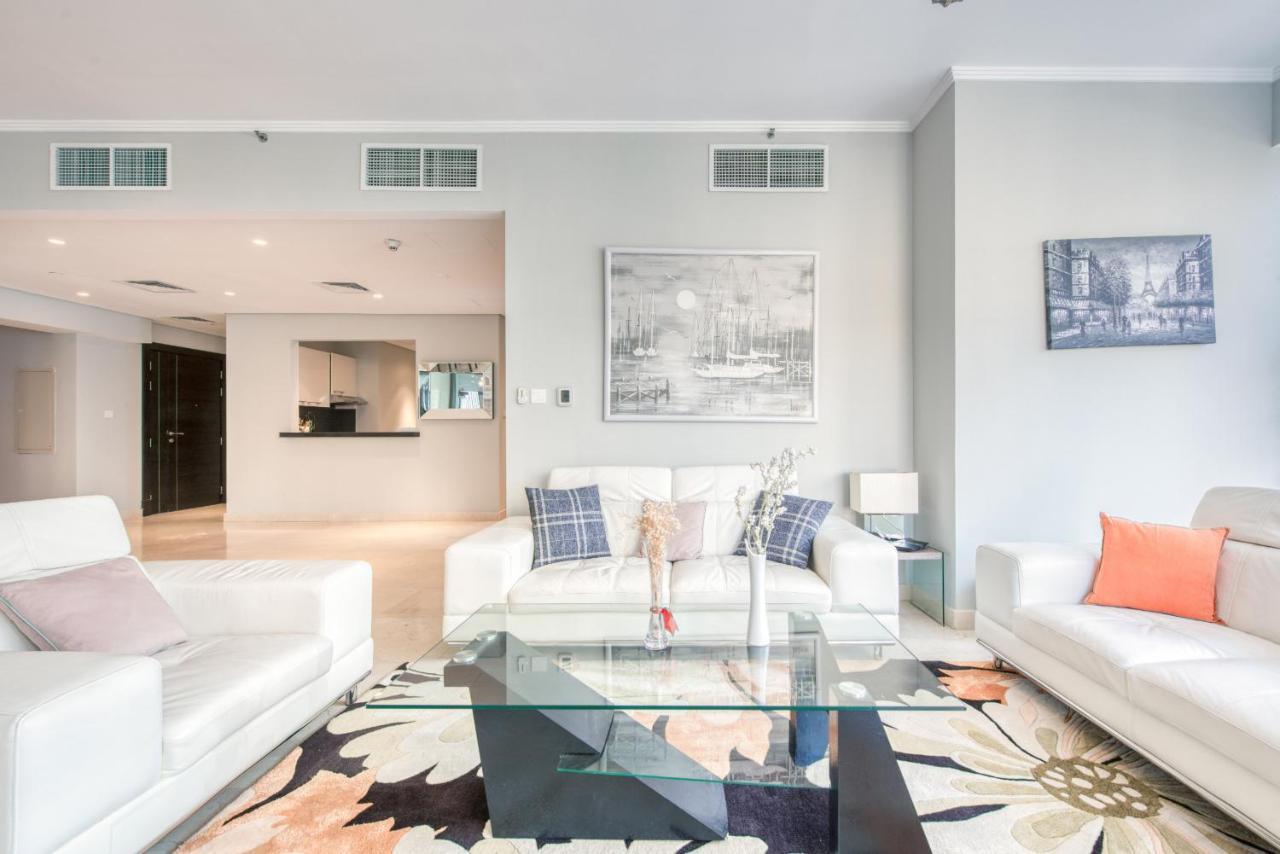Maison Privee - Big, Bright, Luxury Marina Views Apt Next To Beach دبي المظهر الخارجي الصورة