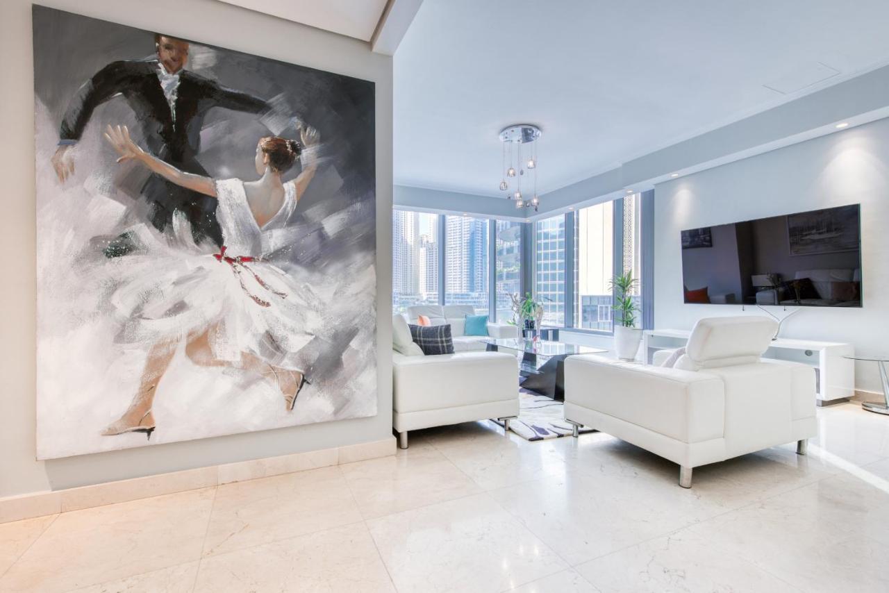 Maison Privee - Big, Bright, Luxury Marina Views Apt Next To Beach دبي المظهر الخارجي الصورة