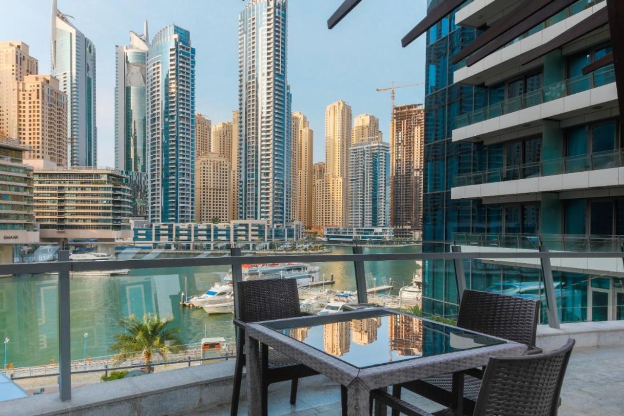 Maison Privee - Big, Bright, Luxury Marina Views Apt Next To Beach دبي المظهر الخارجي الصورة