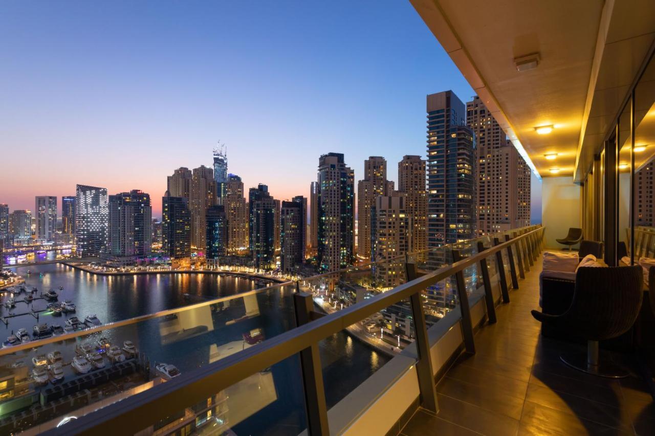 Maison Privee - Big, Bright, Luxury Marina Views Apt Next To Beach دبي المظهر الخارجي الصورة